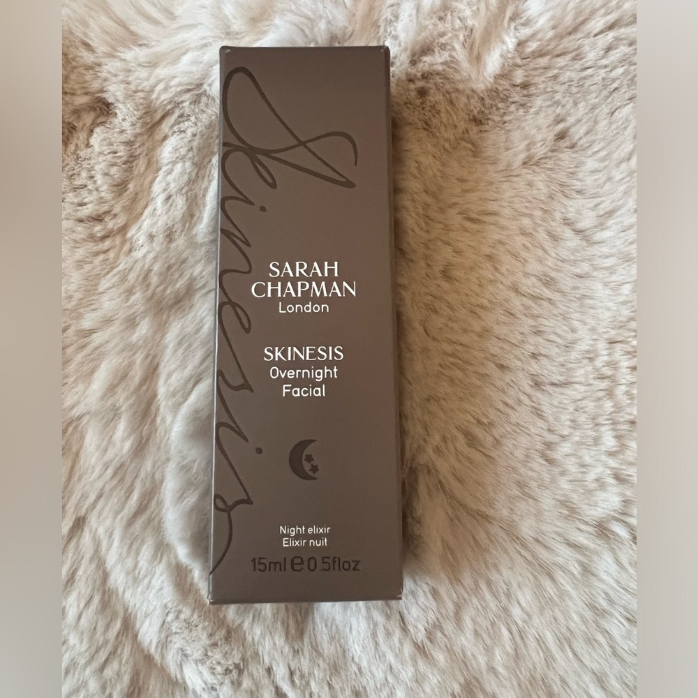 New Sarah Chapman overnight facial serum oil - Picture 3 of 7